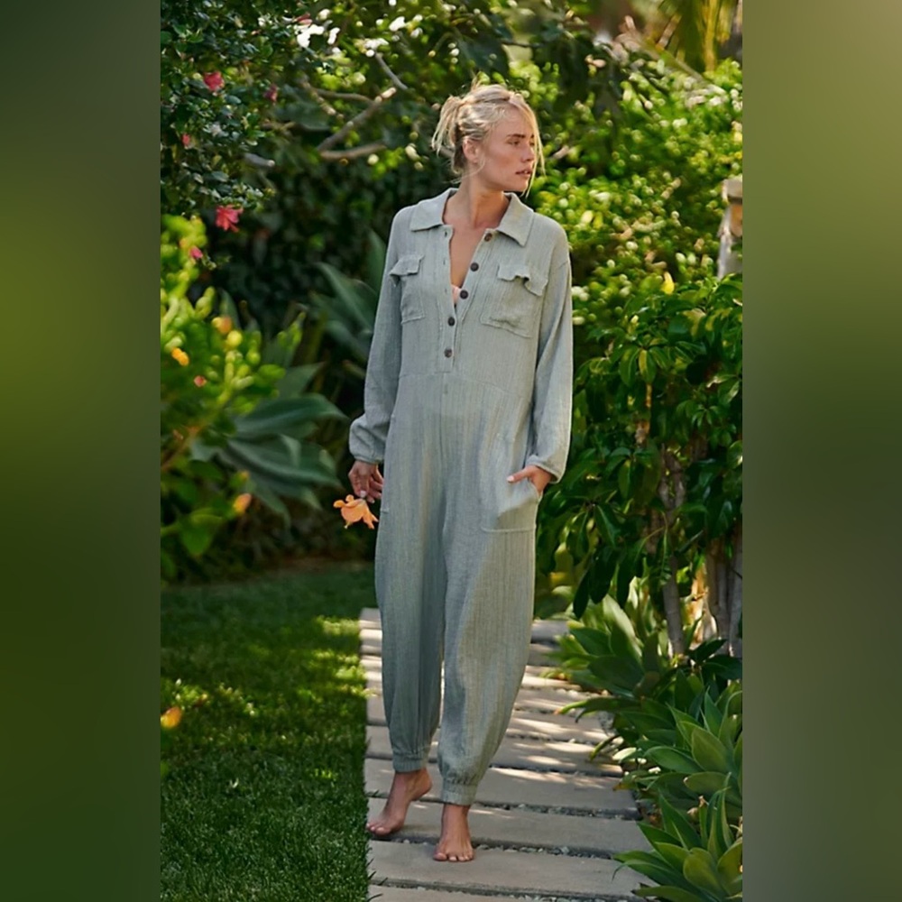 Free People Women’s XS Calico One Piece Sage Green Knit Boho Beach Jumpsuit